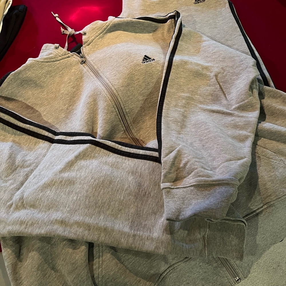 Sweatsuit